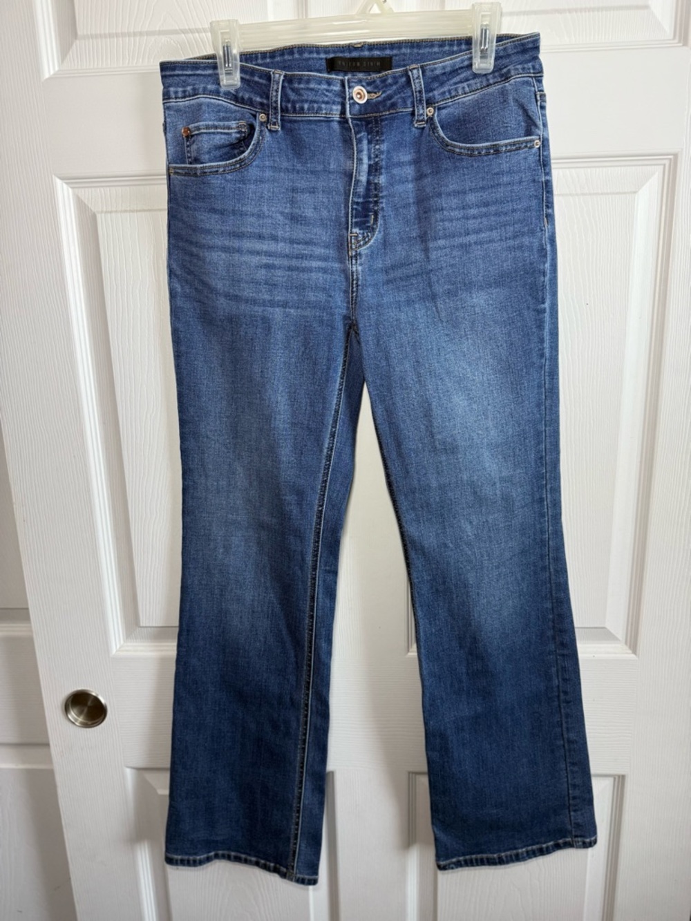 Enjean Medium Wash Women’s Jeans
